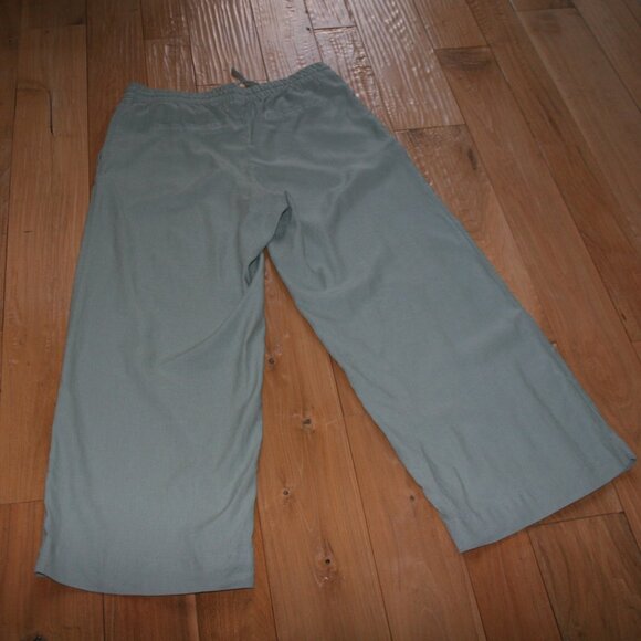 A New Day Pants - Light/ Sage Green color, Wide Leg Size Large - Picture 3 of 7